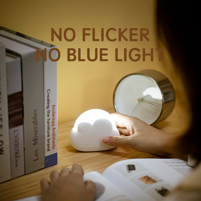 クラウドナイトライトミニ USB ワイヤレス愛らしい雲の形  - Floating Nightstand With Led Light のレビューと価格