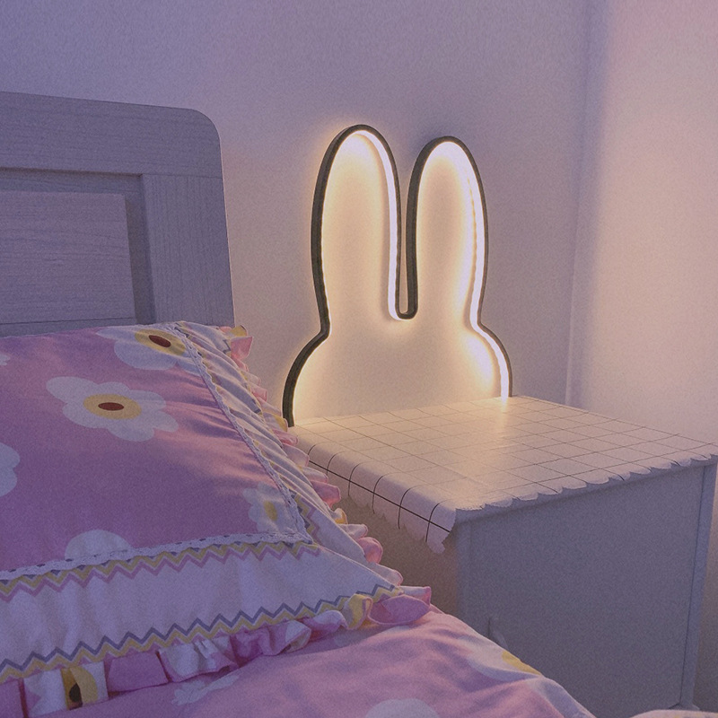 かわいいLEDウサギウォールライト、USB電源、ベビーデスク - Floating Nightstand With Led Light のレビューと価格